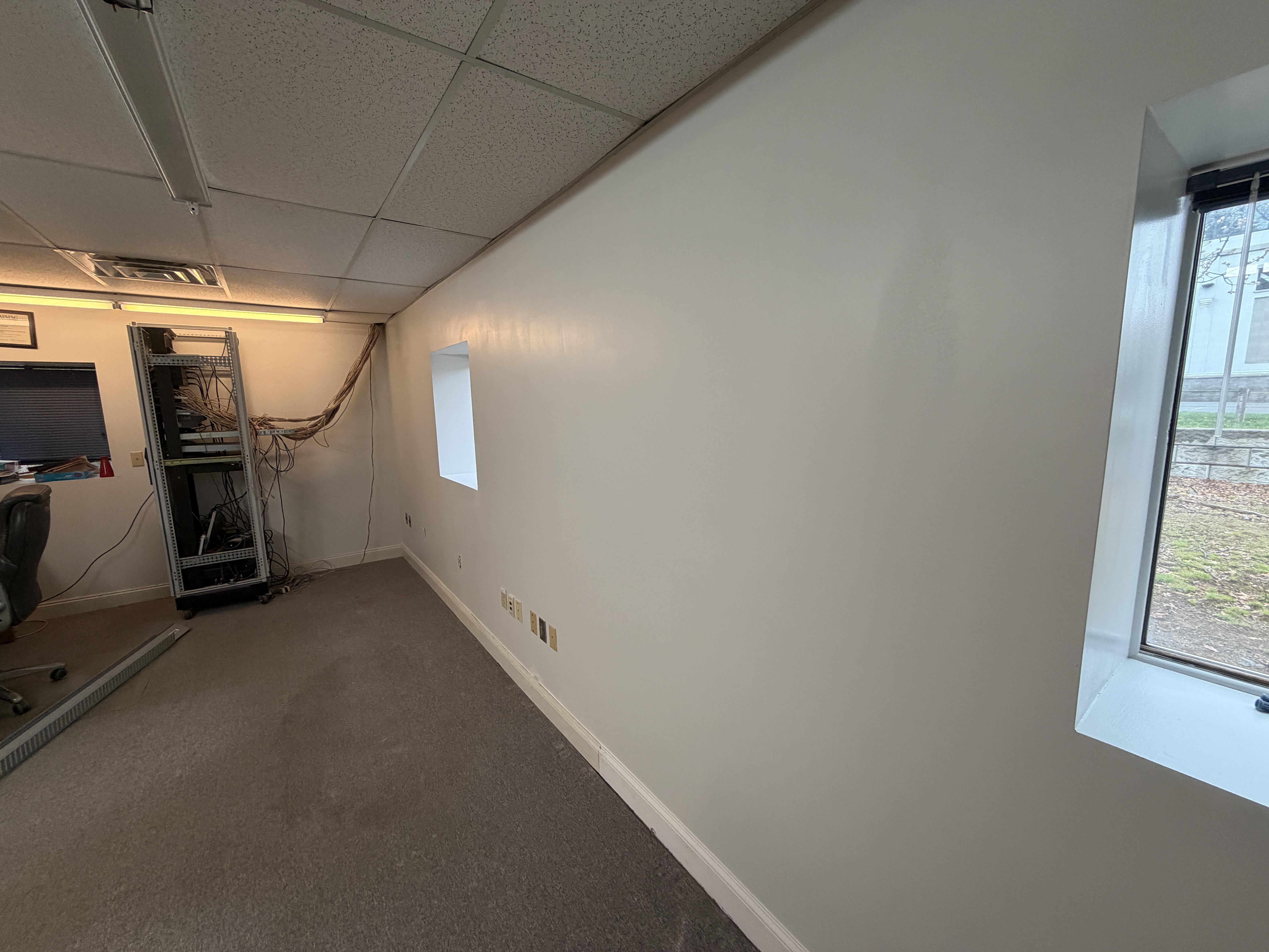 Commercial drywall finished office NH